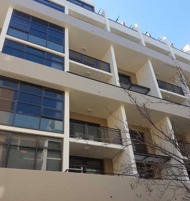 Strata Painting Ladz